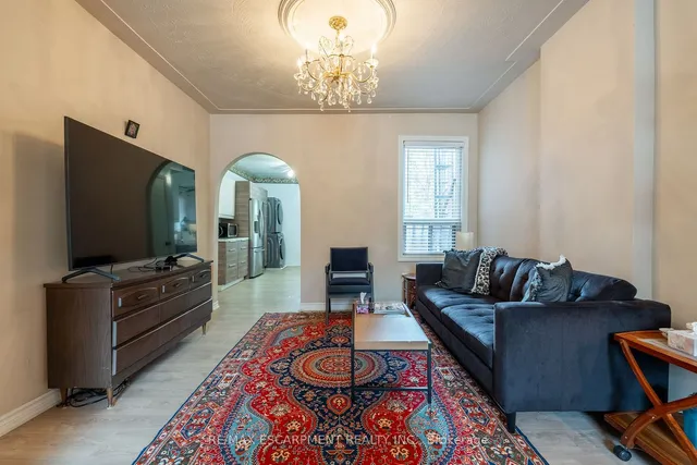 Additional image 8 of 50 1/2 Clyde St