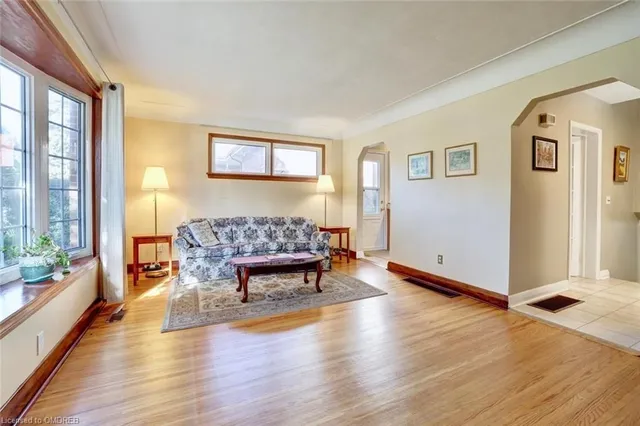 Additional image 5 of 167 West 18th St