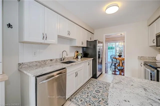 Additional image 6 of 2105 BERWICK Dr Unit 7