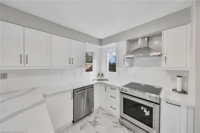 Additional image 11 of 245 Stadacona Ave