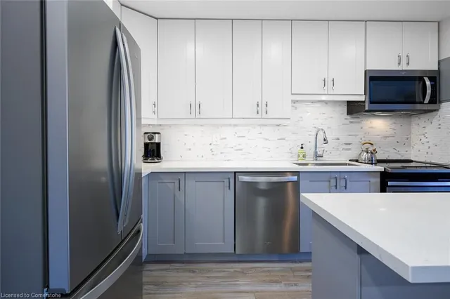 Additional image 15 of 1966 Main St Unit 1404