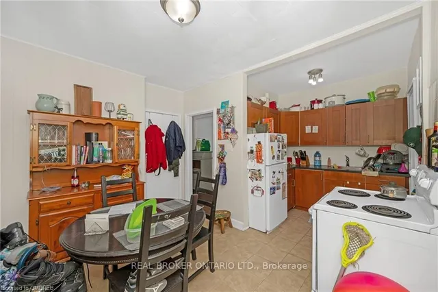 Additional image 18 of 117 Fairleigh Ave