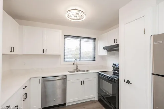 Additional image 11 of 73 Fonthill Rd