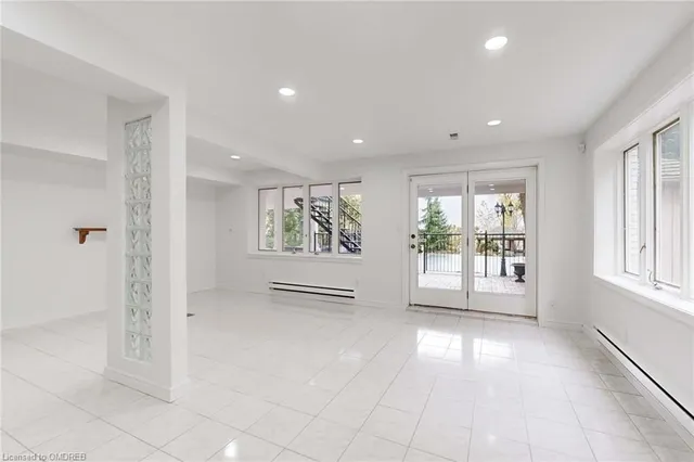 Additional image 31 of 34 Maple Ave