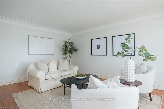 Additional image 5 of 172 OAKLAND Dr