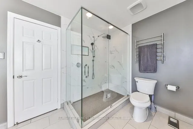 Additional image 22 of 2557 ARMOUR Cres