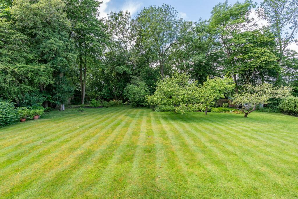 Additional image 26 of Cowpers Way, Tewin, Welwyn