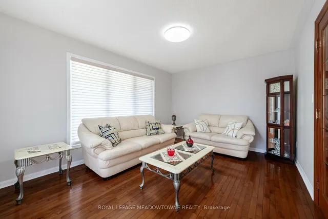 Additional image 6 of 697 Auger Terr