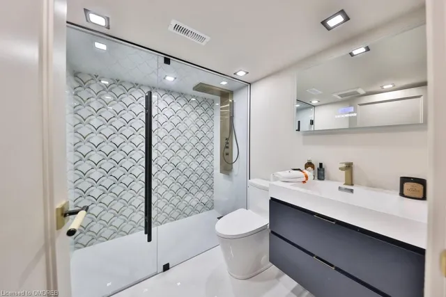 Additional image 25 of 55 West 22nd St