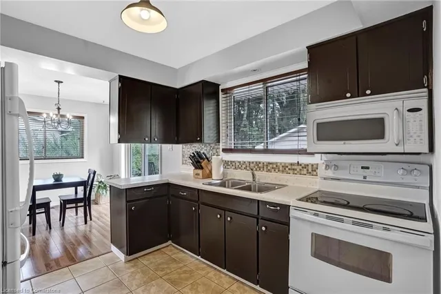 Additional image 12 of 9184 Airport Rd