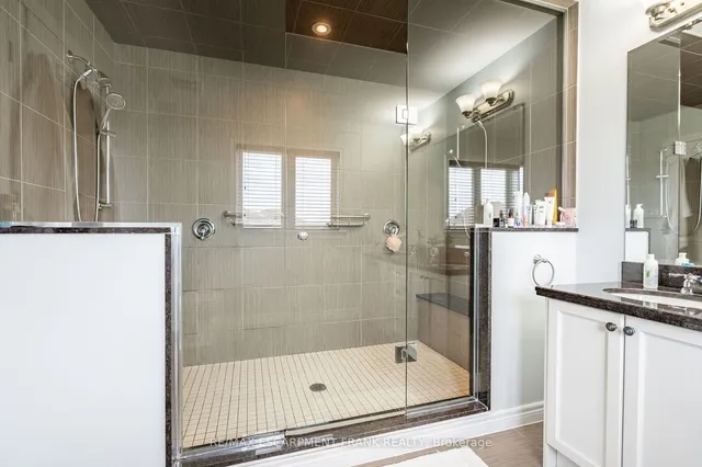 Additional image 28 of 19 HAZELTON Ave