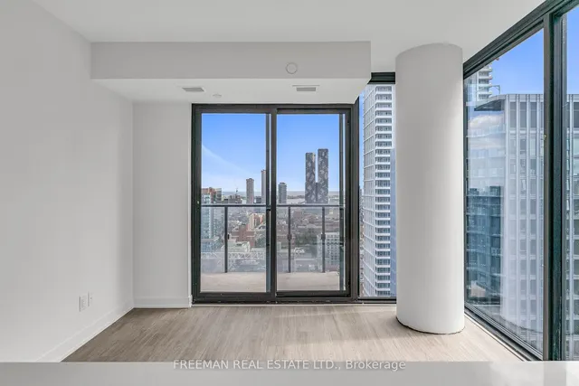 Additional image 10 of 47 Mutual St Unit 2702