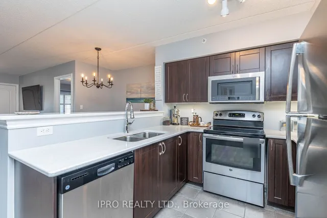 Additional image 8 of 1450 Main St Unit 304