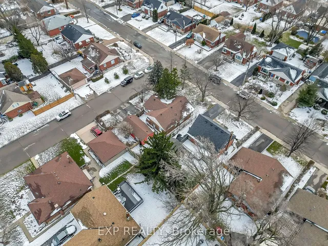Additional image 36 of 9 Mulock Ave