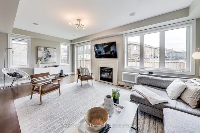 Additional image 5 of 1394 Rose Way