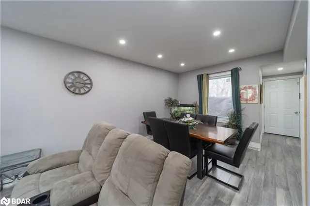 Additional image 7 of 96 Province St