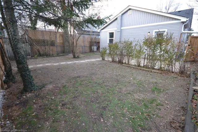 Additional image 42 of 66 Dundurn St