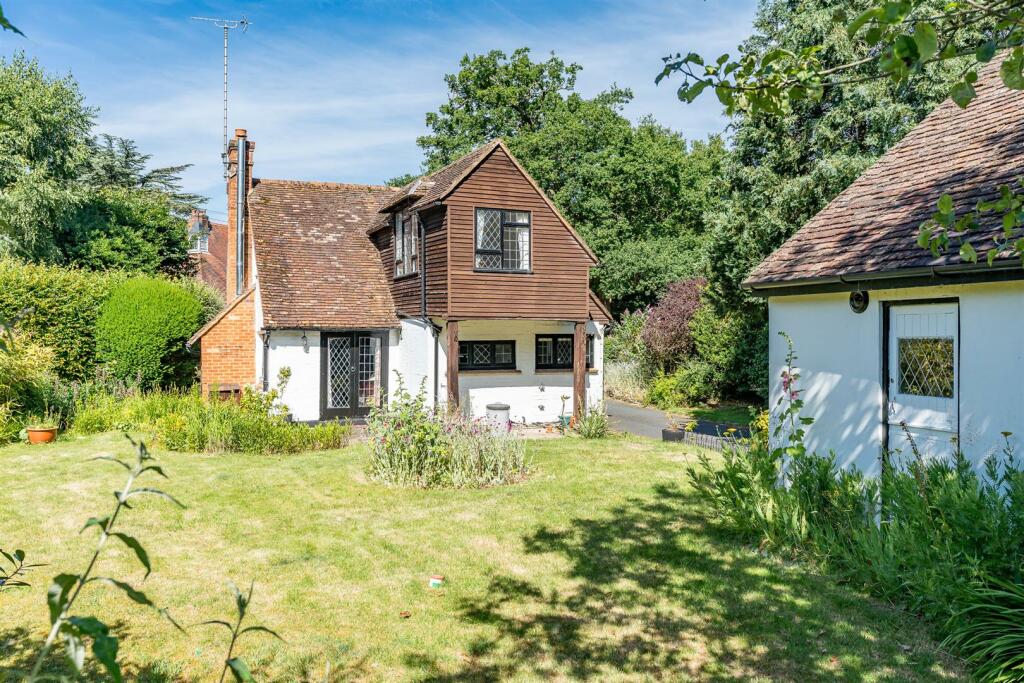 Additional image 20 of Pennyfathers Lane, Harmer Green Lane, Digswell