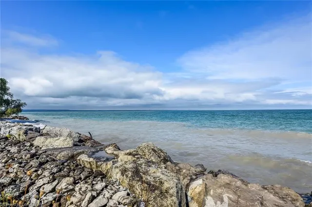 Additional image 38 of 125 Shoreview Pl Unit 114