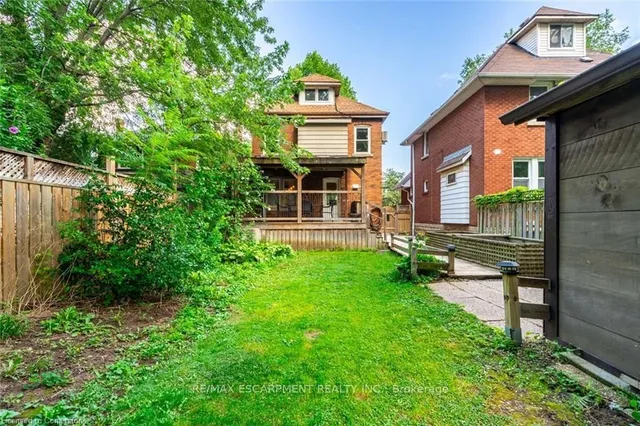 Additional image 40 of 56 Newton Ave