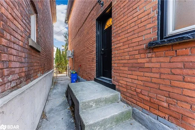 Additional image 32 of 57 Stirton St