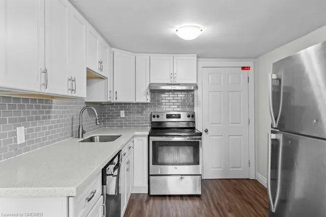 Additional image 10 of 937 Garth St