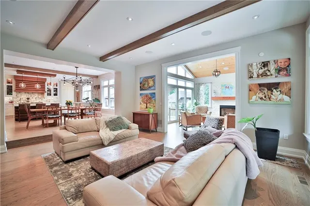 Additional image 35 of 298 SHOREVIEW Rd