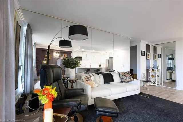 Additional image 26 of 1966 Main St Unit 1404