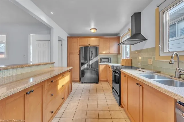 Additional image 22 of 40 Aterno Dr