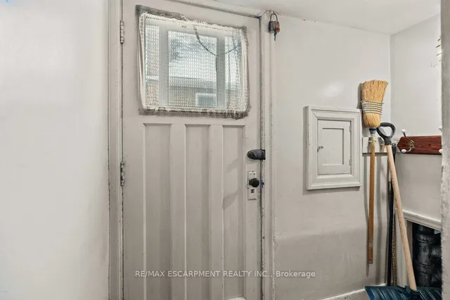 Additional image 23 of 1A Cameron Ave