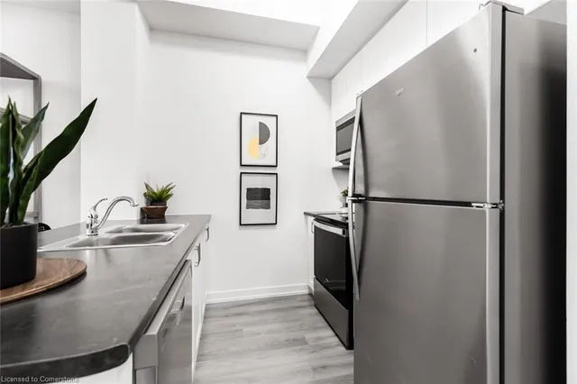 Additional image 6 of 470 Dundas St Unit 1203