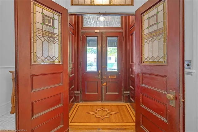 Additional image 7 of 114 Aberdeen Ave