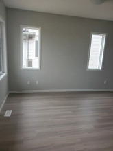 Additional image 3 of 1286 McConachie Blvd NW