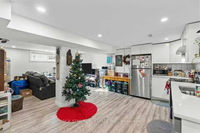 Additional image 25 of 149 Victor Blvd