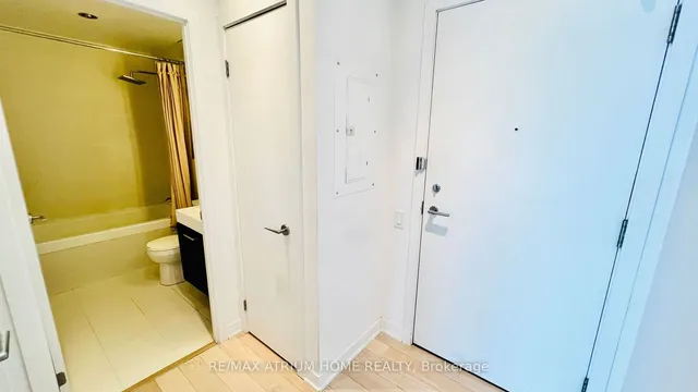 Additional image 26 of 318 King St Unit 508