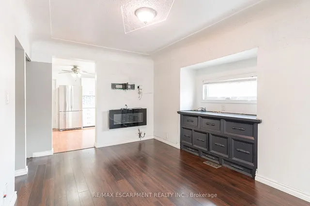 Additional image 4 of 200 Tragina Ave