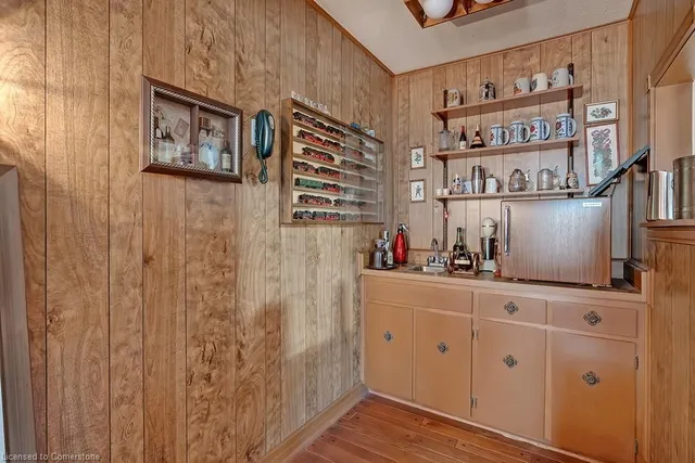 Additional image 18 of 251 Glen Afton Dr