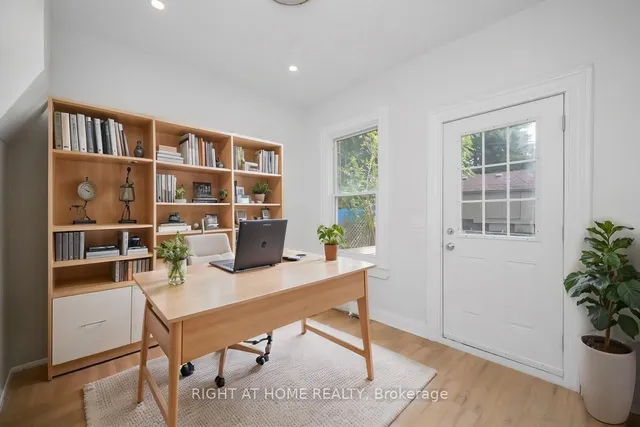 Additional image 12 of 72 Dundurn St