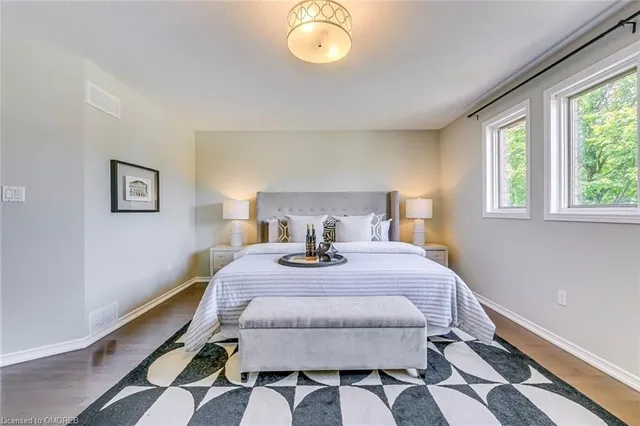 Additional image 26 of 91 Bridgeport Cres