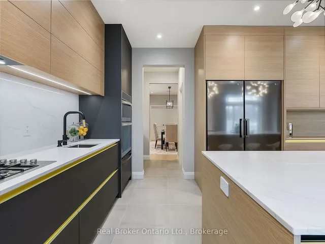 Additional image 21 of 395 Klein Circ