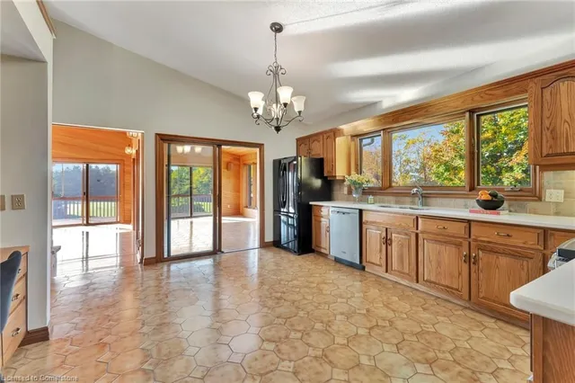 Additional image 16 of 313 Ofield Rd