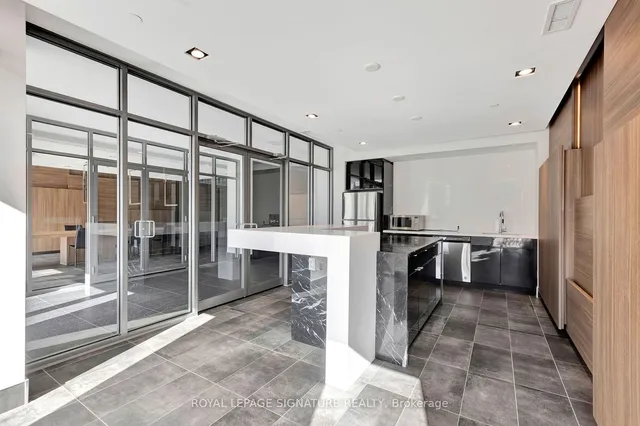 Additional image 27 of 5230 Dundas St Unit 331