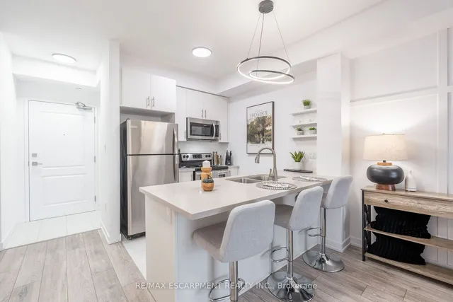 Additional image 17 of 125 SHOREVIEW Pl Unit 509