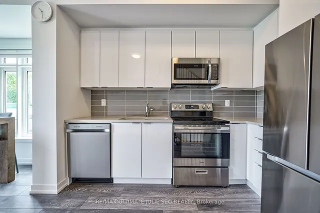 Additional image 13 of 27 SPRUCE PINES Cres