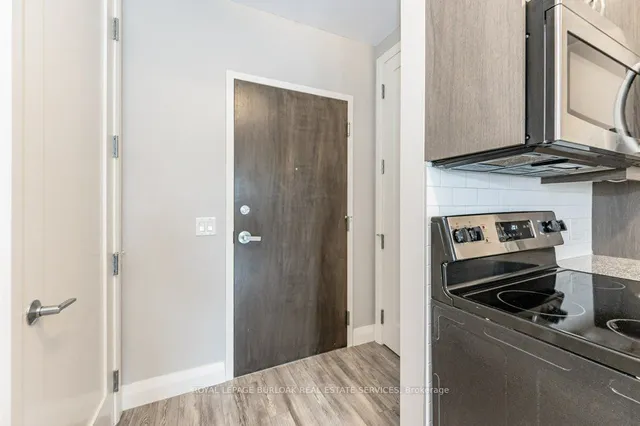 Additional image 7 of 118 King St Unit 418