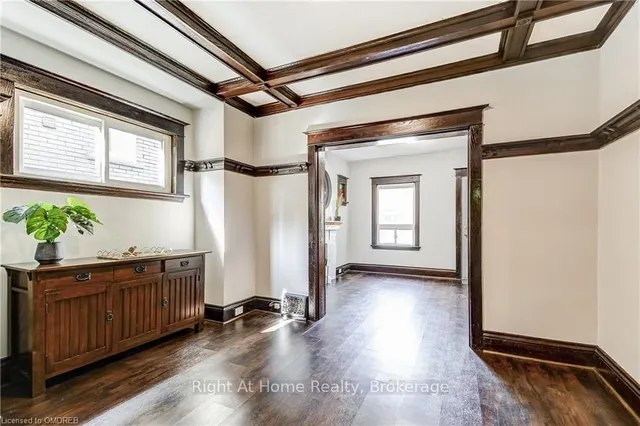 Additional image 10 of 183 ROSSLYN Ave