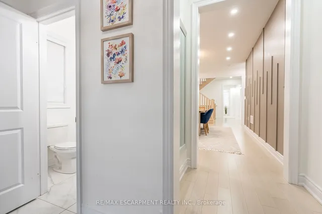 Additional image 5 of 158 Agro St