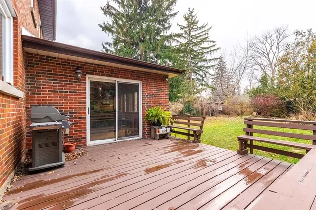 Additional image 21 of 2317 Lakeshore Rd