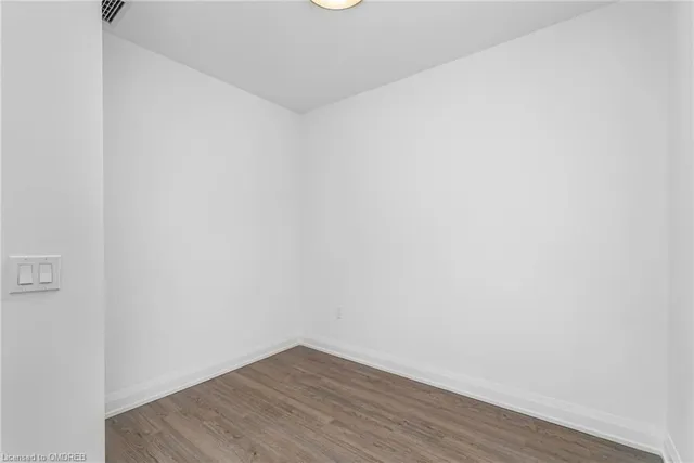 Additional image 16 of 77 MUTUAL St