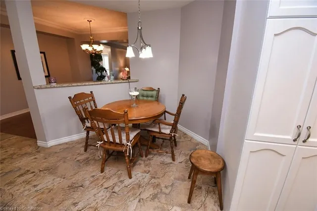 Additional image 24 of 3000 Creekside Dr Unit 604